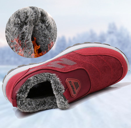 Adidași de iarnă de damă cu inscripție și talpă aspră