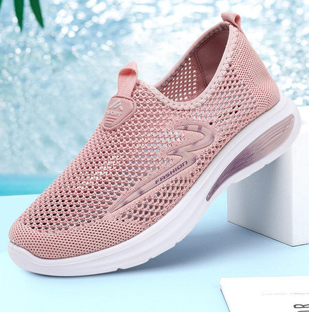 Adidași din plasă cu talpă plată