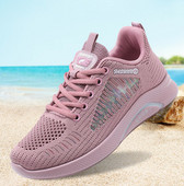 Ženske sportske tenisice sa natpisom i vezicama novi model