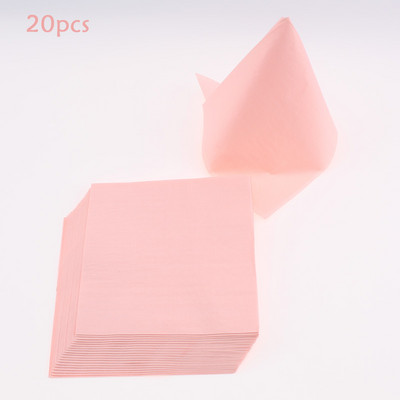 Gimtadienio vakarėlio indai triušiams