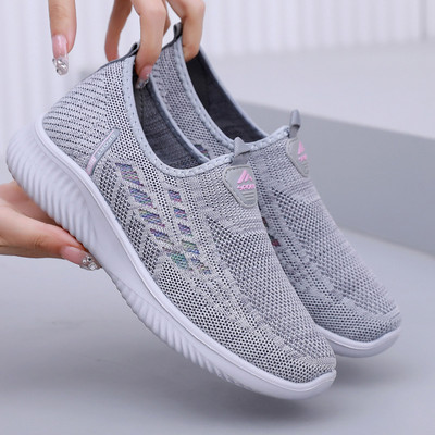 Γυναικεία υφασμάτινα αθλητικά παπούτσια με λογότυπο από ύφασμα που αναπνέει