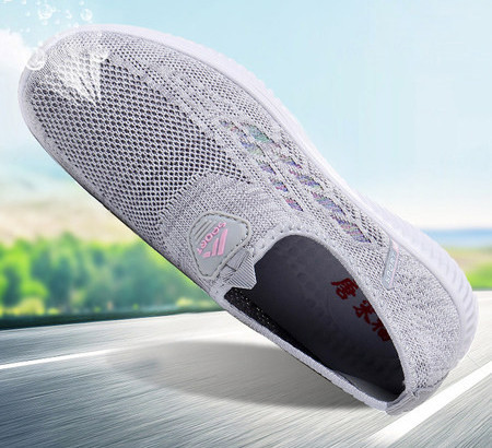 Γυναικεία υφασμάτινα αθλητικά παπούτσια με λογότυπο από ύφασμα που αναπνέει