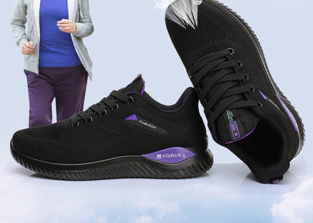 Ženske casual tenisice s natpisom