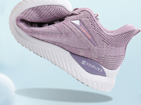 Ženske casual tenisice s natpisom