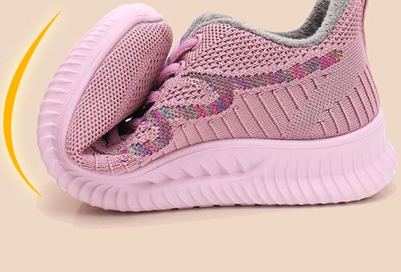 Ženske sportske tenisice - sa natpisom