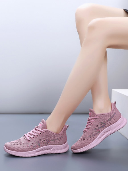 Sportsko-casual ženske tenisice s natpisom i vezicama