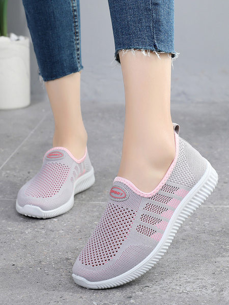 Novi model ženskih tekstilnih tenisica sa ravnim đonom - od prozračnog materijala