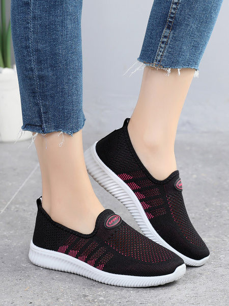 Novi model ženskih tekstilnih tenisica sa ravnim đonom - od prozračnog materijala