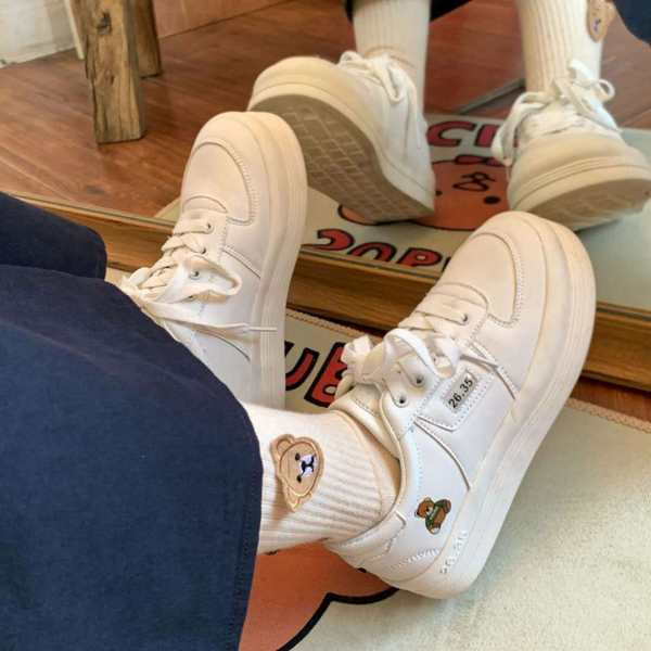 Γυναικεία δερμάτινα αθλητικά παπούτσια casual επίπεδη σόλα