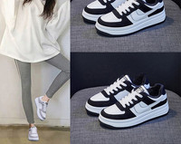 Ženske tenisice s ravnim potplatom na vezanje od eko kože