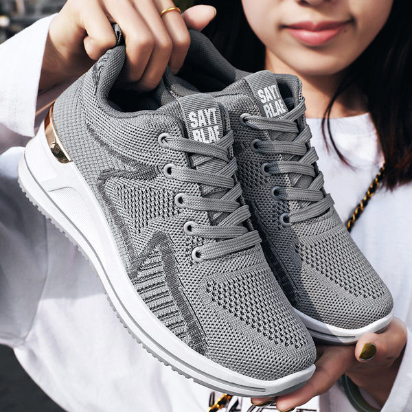 Ženske mrežaste tenisice sa vezicama - tri boje