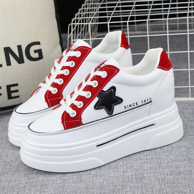 Adidași moderni de damă cu talpă înaltă de 8 cm șireturi și inscripție