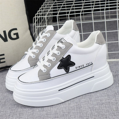 Adidași moderni de damă cu talpă înaltă de 8 cm șireturi și inscripție