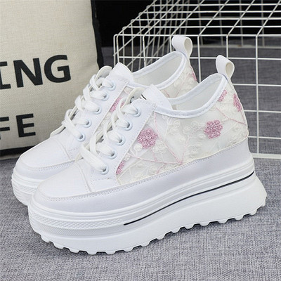 Moderne ženske tenisice s cvjetnim vezom