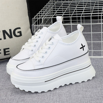 Novi model ženskih visokih tenisica s vezom i vezom