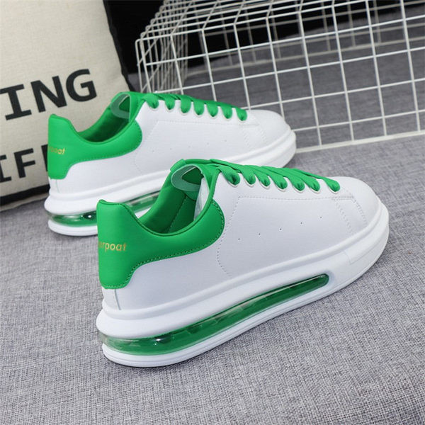 Elegantne ženske tenisice od eko kože sa vezicama i natpisom