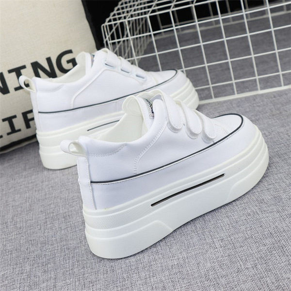 Ženske tenisice s visokom platformom i kopčanjem na čičak