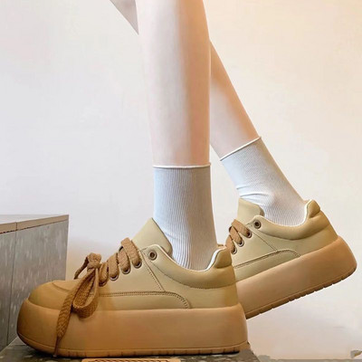 Casual sneakers με κορδόνια για γυναίκες