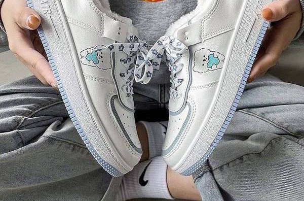 Casual sneakers με κορδόνια για γυναίκες