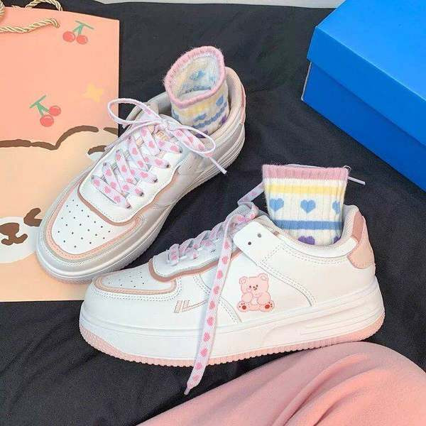 Casual sneakers με κορδόνια για γυναίκες