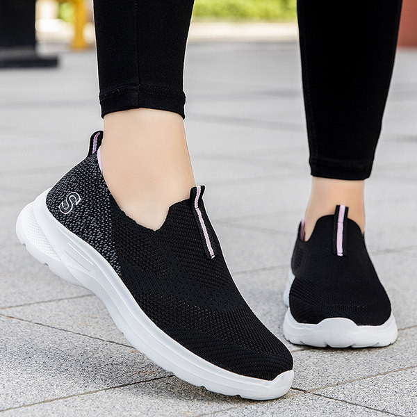 Ženske tekstilne tenisice s ravnim potplatom