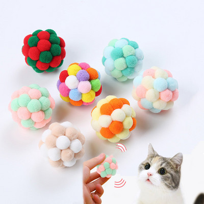 Kisállat macskajáték színes, kézzel készített pattogós golyós cicajátékok Plüss csengő golyós egérjáték Bolygógolyós macskajátékok Interaktív kisállatkellékek