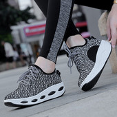 Nööritavad kõrge tallaga tossud