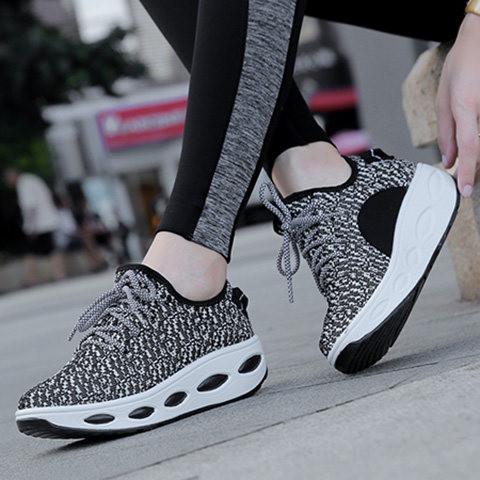 Nööritavad kõrge tallaga tossud