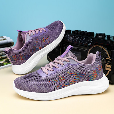 Hingavast kangast paeltega naiste sügistossud