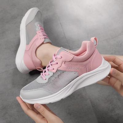 Adidași cu șireturi pentru femei