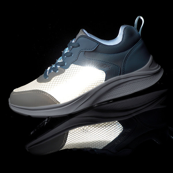 Adidași cu șireturi pentru femei