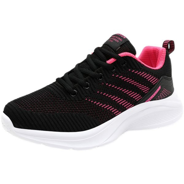 Naiste sporditossud mitmes värvitoonis