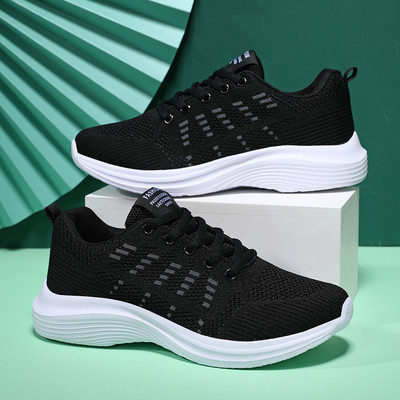 Novi model ženskih tekstilnih tenisica s ravnim potplatom na vezanje