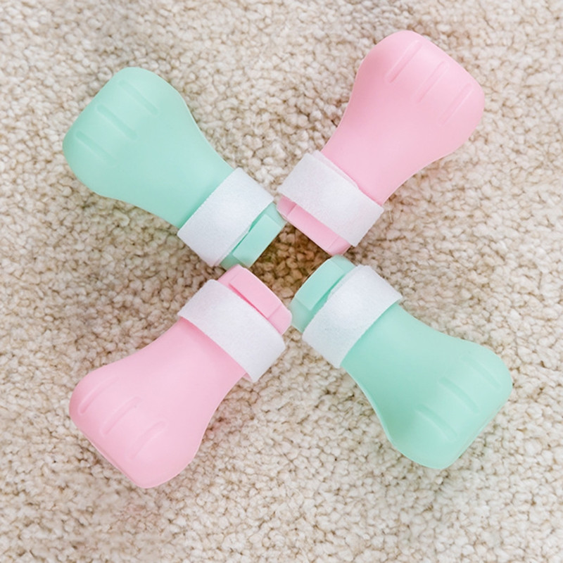 4 tk Hammustusvastane vannipesu Kassi küüniste kate Lõigatud küünte jalakate Lemmiklooma käpa kaitse kriimustusvastaste kasside kingade jaoks Saapad reguleeritavad