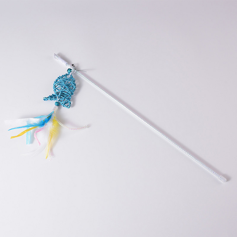 Baghetă pentru pisici, ratan, formă de pește, jucărie pentru pisici, jucărie pentru pisici, jucărie pentru pisici, cu pene de curcan, jucării interactive pentru pisici.