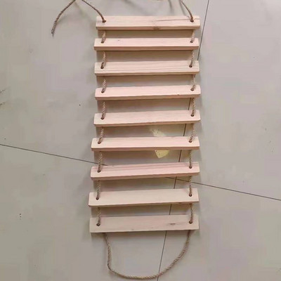 Prie sienos tvirtinama didelių kačių lentyna kačių hamakam – aukščiausios kokybės kačių baldai, skirti miegui, žaidimui, laipiojimui ir poilsiui kačių žaislas