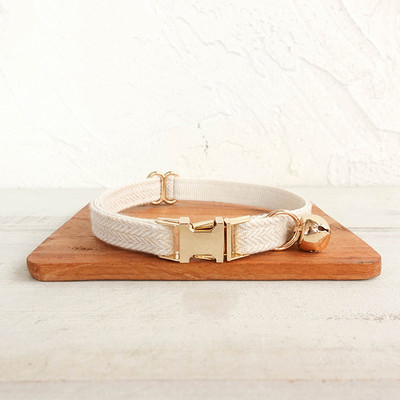 Kassi kaelarihm kellukangiga isikupärastatud graveering Nimesilt Kassipoegade kaelarihmad Kasside kaelakee Kohandatud väikesed koerad Chihuahua Yorshire