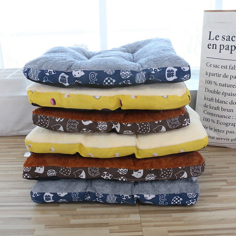 Mekane prostirke za mačje krevete Kratke plišane prostirke za spavanje kućnih ljubimaca za mačke Male pse Slatka deka za kućne ljubimce Topli jastučići za mače Potrepštine za mačke