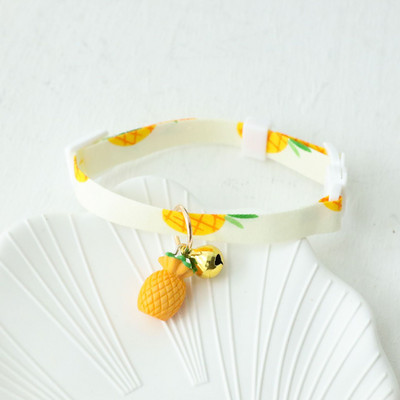 Suvised maasika-ananassi lemmiklooma kaelarihmad armsad multikad Moodne kassi kaelarihm, reguleeritav kellukesega koera kaelarihmaga kassipoeg kutsika kaunistus