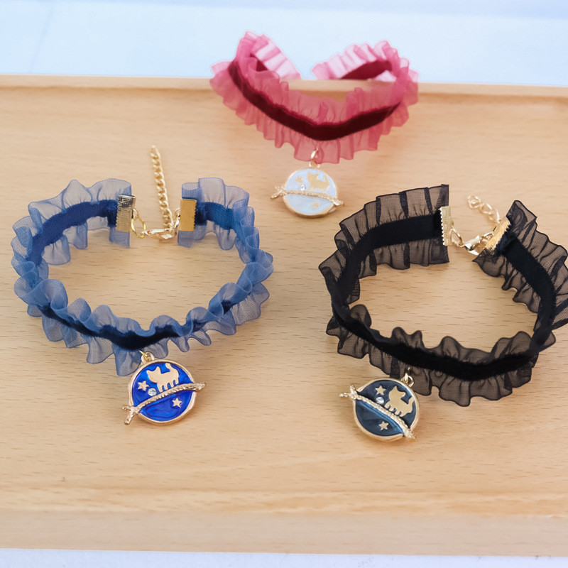 Δαντελένια φωτογράφιση ins styal Κολάρο γάτας Safety moon cat Μικρή γραβάτα σκύλου Ρυθμιζόμενο λουράκι λαιμού για κουτάβια γατούλες κατοικίδιο κολιέ