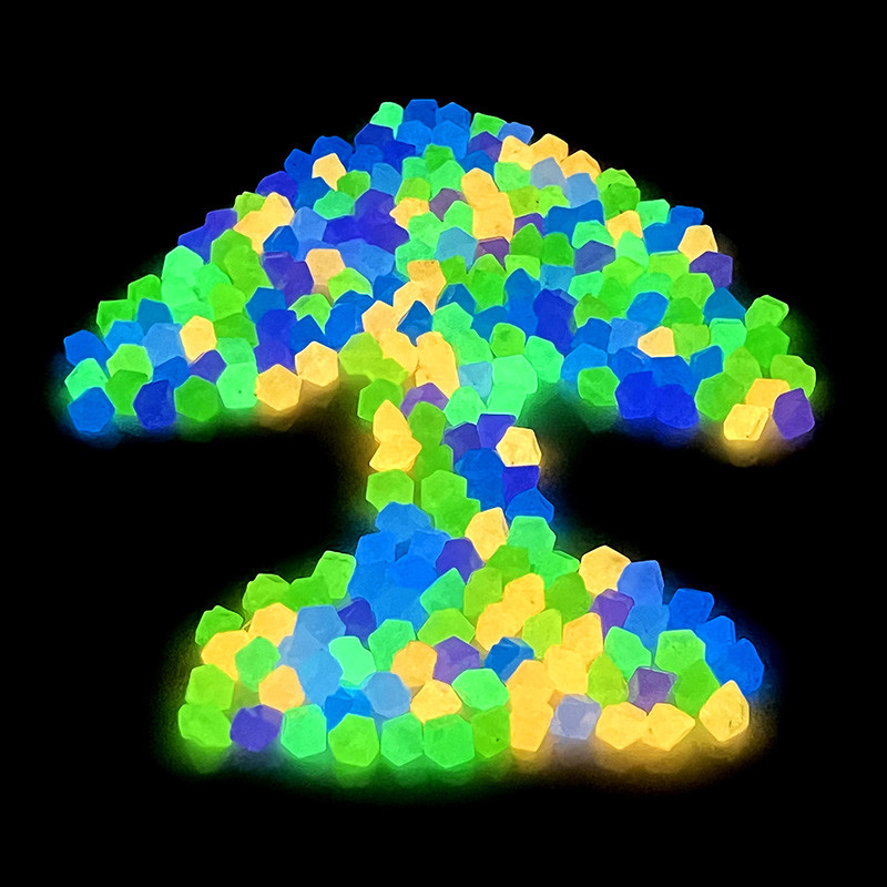50/100/200 buc Pietre luminoase Ornament pentru acvariu pentru acvariu care strălucește în întuneric Pietricele în aer liber curte peluză alee decorațiuni pentru alee