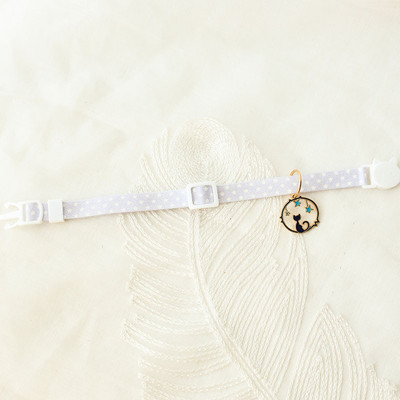 1 buc. guler reglabil din nailon pentru pisici, culoare bomboană, leagăn de lună, pisicuță, modă drăguță, cu clopote, pandantiv, cataramă de siguranță, decorare pentru animale de companie