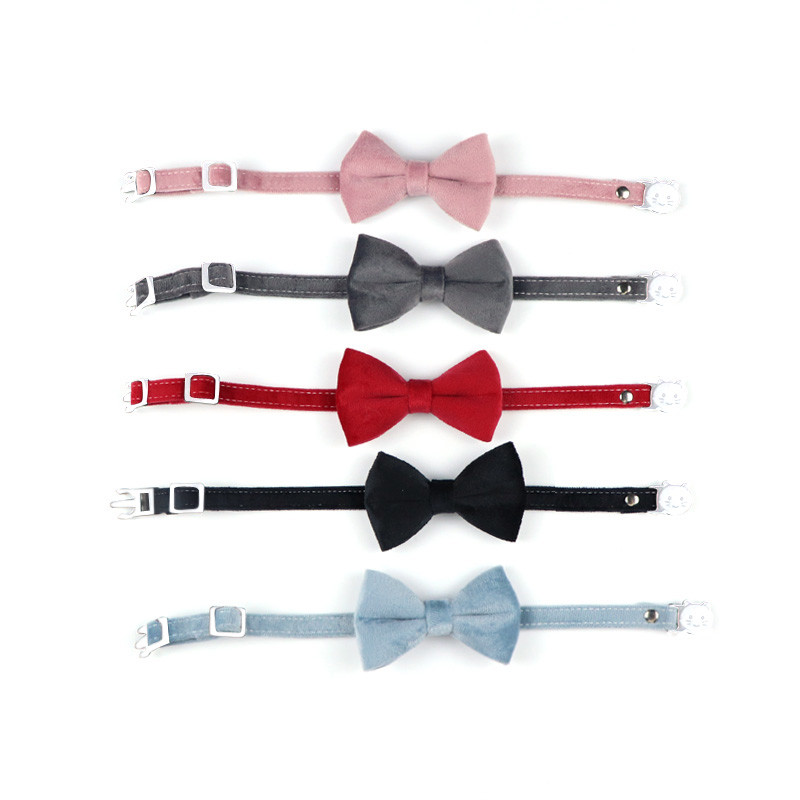 Βελούδινο κολάρο γάτας Αξεσουάρ αποσύνδεσης Πόρπη ασφαλείας Ρυθμιζόμενη κολιέ για κουτάβι Τσιουάουα Χαριτωμένα κατοικίδια με παπιγιόν γατάκι με παπιγιόν