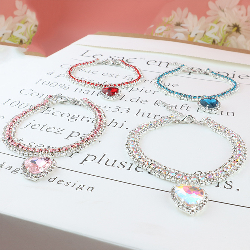 Ogrlica za kućne ljubimce Dodaci za mačke Ogrlica za mačke Ogrlica za ljubimce Ljubavni privjesak Tri reda dijamantna ogrlica Ogrlica za mačke Pribor za kućne ljubimce Ogrlica za mačke