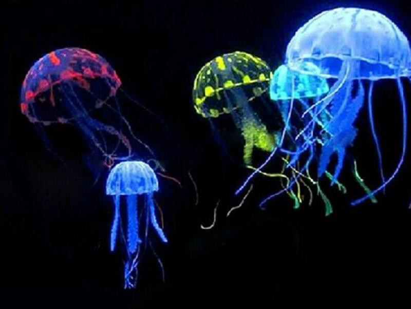 Kunstliku ujumise hõõguv efekt Erksad meduusid, silikoonist paagikaunistused, akvaariumi kaunistused, kaunistused, lemmikloomatarbed Kodutarvikud