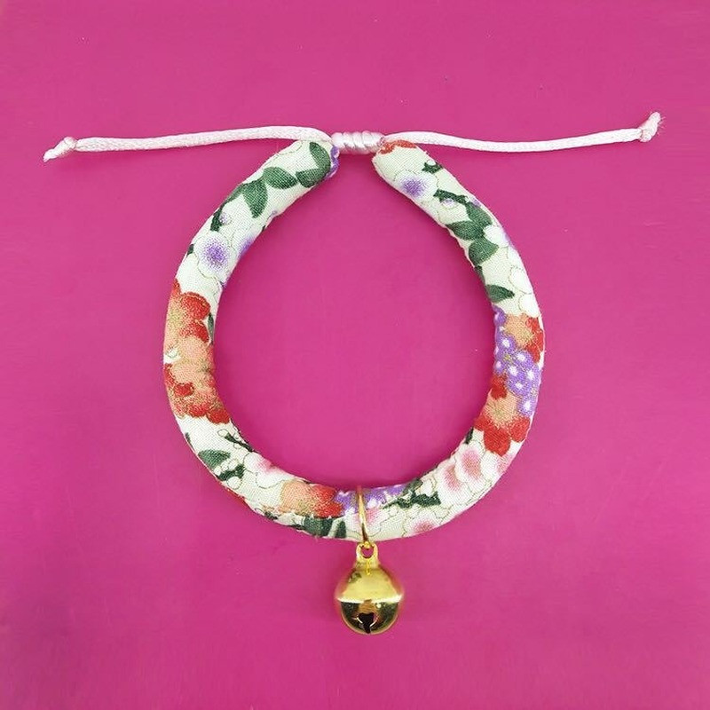 Sakura Jaapani armas kassi kaelarihm Bell Pulmafoto Kassipoeg Väikesed koerad Kassid Kaelarihm Lemmiklooma kaelarihm