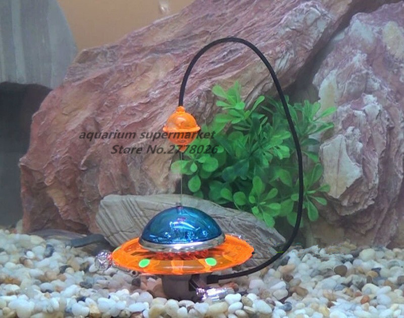 HONGYI 1 bucată plastic rezervor de pește ornament decor acvariu peisaj OZN figurină de acțiune conexiune pompă de oxigen portocaliu/verde