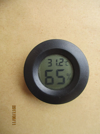 Ενσωματωμένο ηλεκτρονικό μετρητή θερμοκρασίας και υγρασίας ακρυλικό κουτί ερπετών κατοικίδιων ζώων ηλεκτρονικό μετρητή θερμοκρασίας και υγρασίας