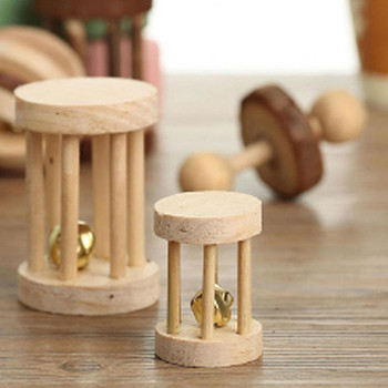 Χαριτωμένα παιχνίδια με κυλίνδρους κουνελιών Φυσικά ξύλινα αλτήρες από πεύκο Παιχνίδια μασήματος με κουδούνι για ινδικά χοιρίδια Προμήθειες γομφίοι για μικρά κατοικίδια