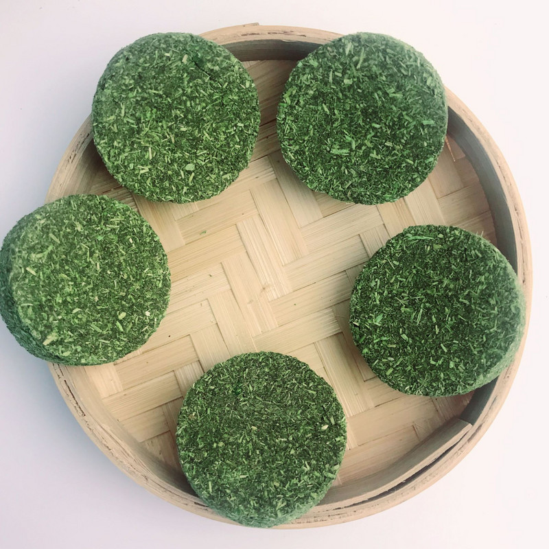 Mājdzīvnieku zobu griešanas rotaļlietas Kāmja truša zāles kūka Dabiska maza dzīvnieka košļājamā rotaļlieta Trušu zobi Kārumi Ziedu kūka Molāras rotaļlietas